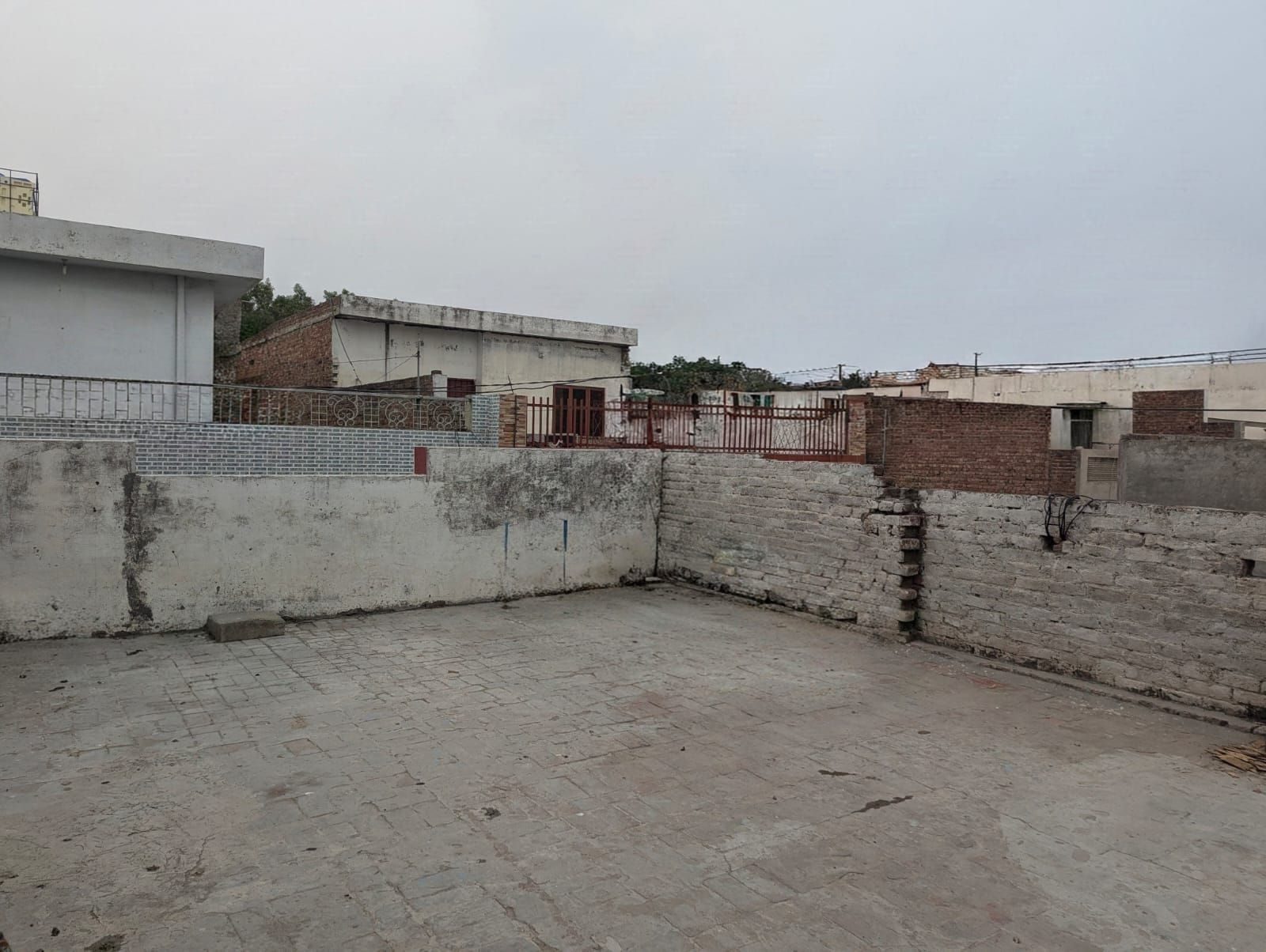 Walton Road rooftop, main photo